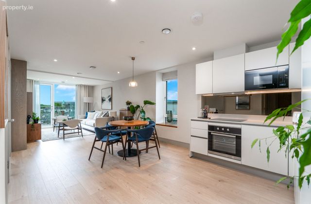 Apartment, Shore Club, Sandymount, Dublin 4 - Click to view photos