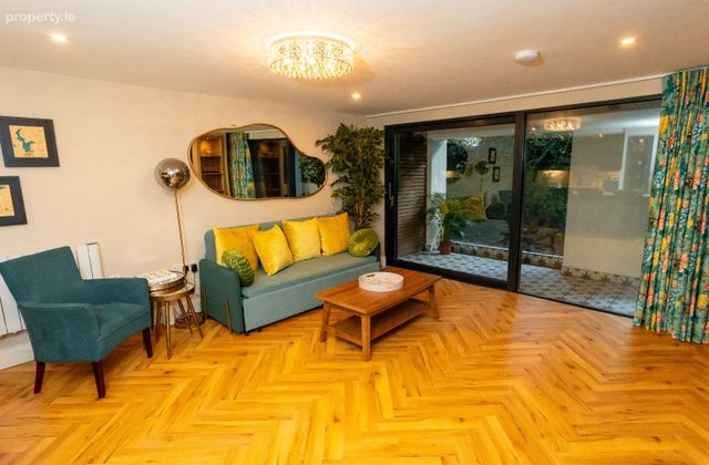 Premium 1-bed Apartment - Athlone Town Centre - Bills Included, Athlone, Co. Westmeath - Click to view photos
