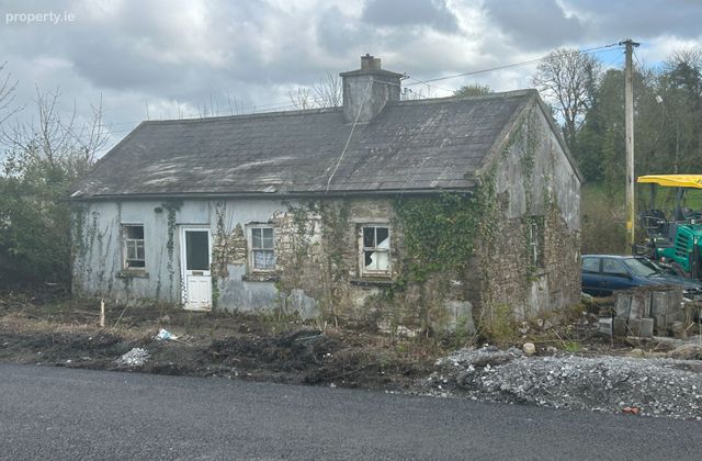 Clonbannin East, Derrinagree, Mallow, Co. Cork - Click to view photos