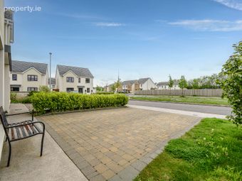 19 The Square, Elmbury, Carrigtwohill, Co. Cork - Image 3