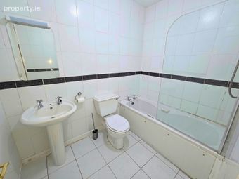 Apartment 519 River Towers, Lee Road, Sunday's Well, Co. Cork - Image 5