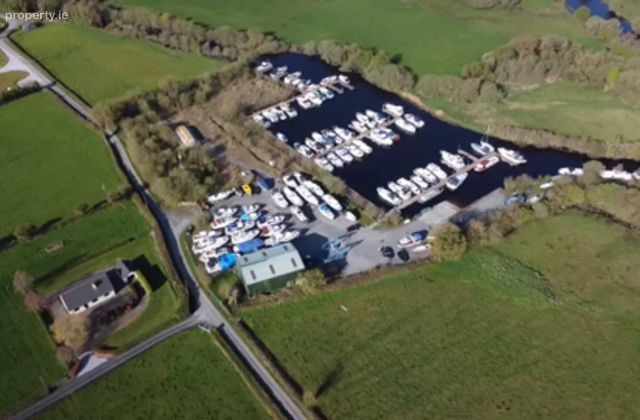 Shannonside Marina, Corclough, Lusmagh, Banagher, Gortarevan, Co. Offaly - Click to view photos