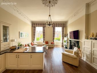 Apartment 10, Marlfield House, Cabinteely, Dublin 18