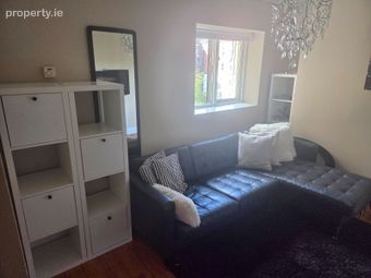 Apartment 245, 8 Arran Quay, Dublin 7 - Image 2