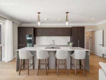 Apartment 6, Robswall Cottage Apartments, Coast Road, Robswall, Malahide, Co. Dublin - Image 2