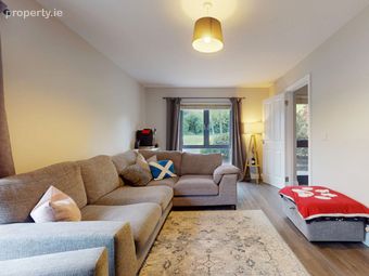 3 Elder Heath Avenue (2 Large Attic Rooms Plus Studio), Kiltipper, Dublin 24 - Image 3