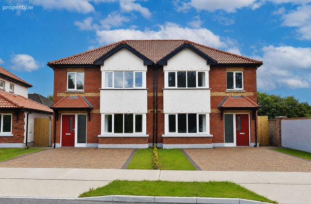3 Bedroom Semi-detached, Ballivor, Co. Meath - Click to view photos