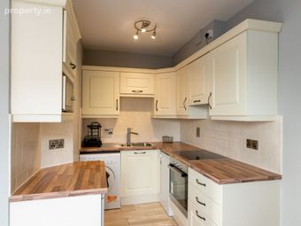 Apartment 17, Brooklawn, Clontarf, Dublin 3 - Image 3