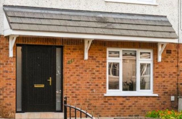 Sallins , Co. Kildare, Sallins, Co. Kildare - Click to view photos