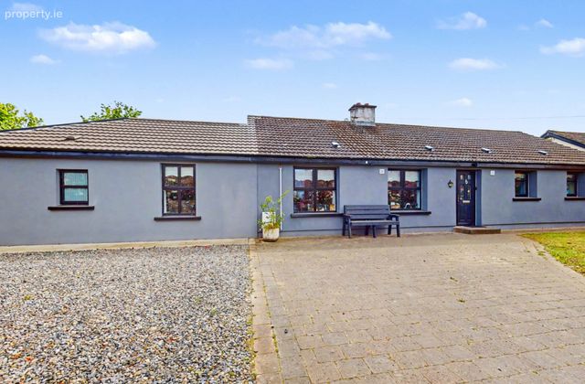 18a Parnell Cottages, Malahide, Co. Dublin, Malahide, Co. Dublin - Click to view photos
