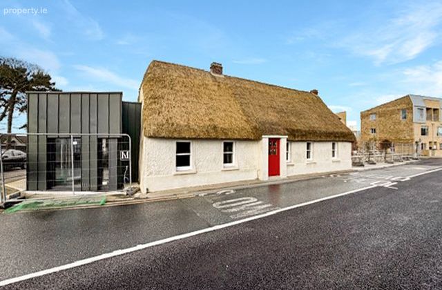 Retail At Crushrod Avenue, Drogheda, Co. Louth - Click to view photos