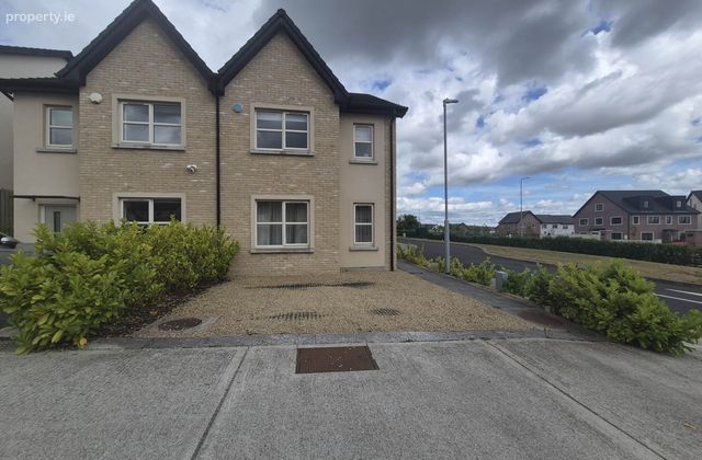 121 Station Walk, Newbridge, Co. Kildare, Newbridge, Co. Kildare - Click to view photos