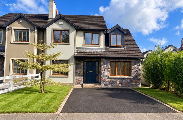 16 Church Fields, Clonlara, Clonlara, Co. Clare - Click to view photos