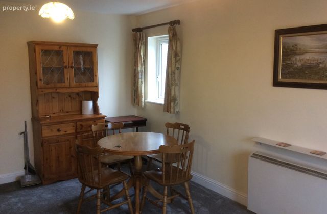Moynihan Court, Tallaght, Dublin 24 - Click to view photos