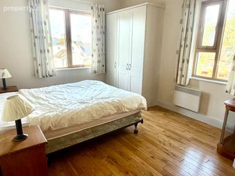 Apartment 8, The Elms, Spencer Manor, Castlebar, Co. Mayo - Image 4