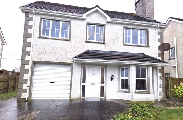 19 Castle Gardens, Drumboe Lower, Stranorlar, Ballybofey, Co. Donegal - Click to view photos