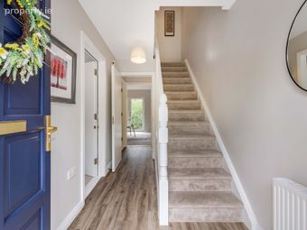 4 Manor Crest, Monaghan Town, Monaghan, Co. Monaghan - Image 2