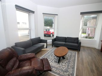 3 Apt 1 The Coachhouse, Ballinlough House, Churchyard Lane, Douglas, Co. Cork - Image 4