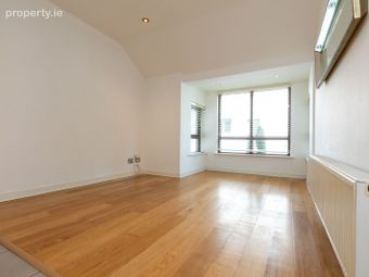 4 Aubreyville, Dublin Road, Shankill, Dublin 18 - Image 5