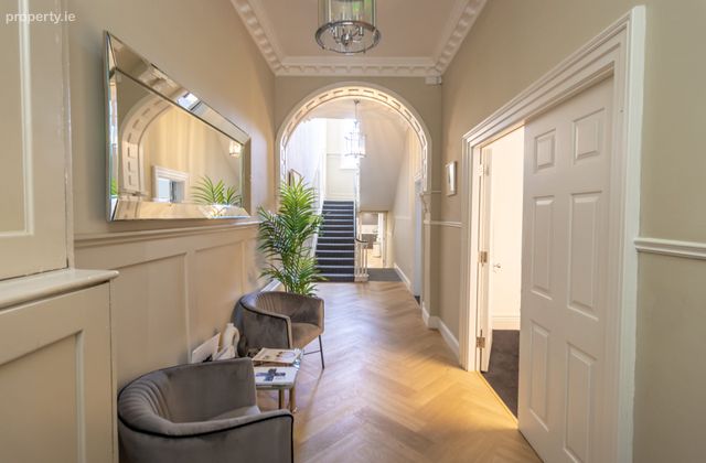 37 Baggot Street Lower, Dublin 2, Dublin 2 - Click to view photos