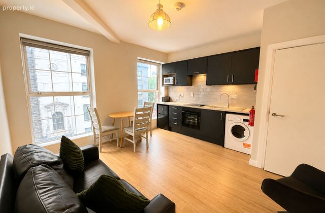 Tara House, 3 Washington Street West, Cork City Centre, Co. Cork - Click to view photos