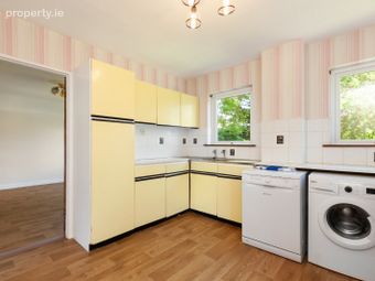 18 Coolmine Boulevard, Blanchardstown, Dublin 15, Blanchardstown, Dublin 15 - Image 4