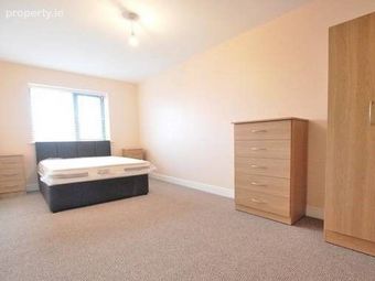 Larkfield House, Coldcut Road, Clondalkin, Dublin 22 - Image 4