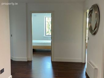 Apartment Third Floor, Shamrock Plaza, Graiguecullen, Co. Carlow - Image 3