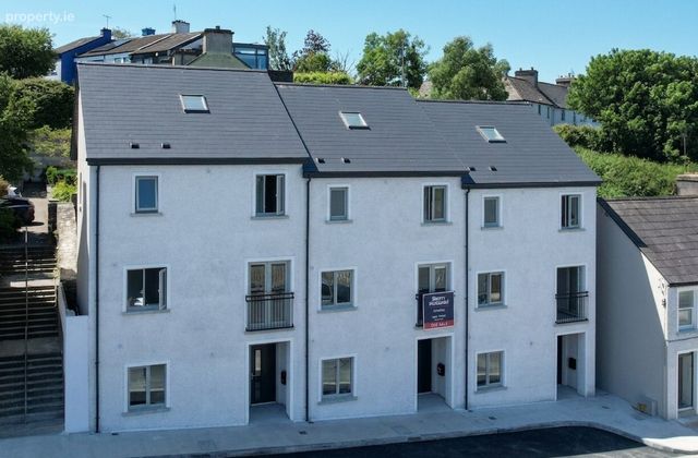 Lower Quay, Westport, Co Mayo, Westport, Co. Mayo - Click to view photos