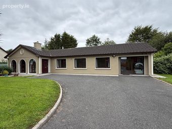 Convent Road, Ballaghaderreen, Co. Roscommon, Ballaghaderreen, Co. Roscommon