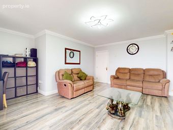 33 Waterville Row, Blanchardstown, Dublin 15 - Image 3