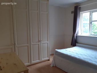 A Large House In Saint Helens Wood , Booterstown , Dublina94nw21, Stillorgan, Co. Dublin - Image 4