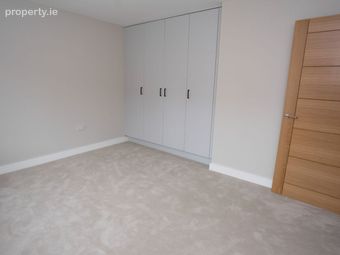 3 Bed Semi Detached Split Level, Mount Avenue, Dundalk, Co. Louth - Image 4