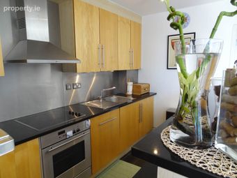 Apt 9 Clarion Quay, Ifsc, Dublin 1, IFSC, Dublin 1 - Image 3