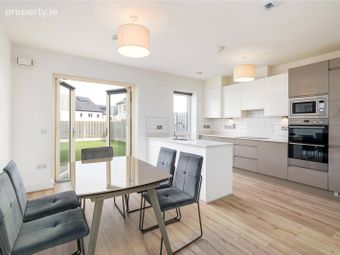 9 Shackleton Heath, Lucan, Co. Dublin, Lucan, Co. Dublin - Image 3