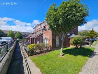 87 Latchford Square, Castaheany, Clonsilla, Dublin 15 - Image 2