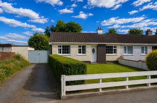 519 Millrace Lawns, Broadford, Broadford, Co. Kildare - Click to view photos