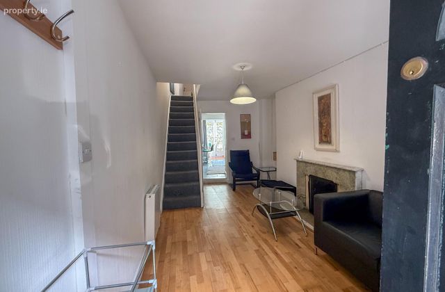 5 Naughton's Place, Henry Street, South Circular Road, Co. Limerick - Click to view photos