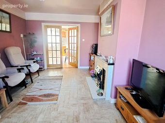 4 Star Crescent, Church Street, Mitchelstown, Co. Cork - Image 3