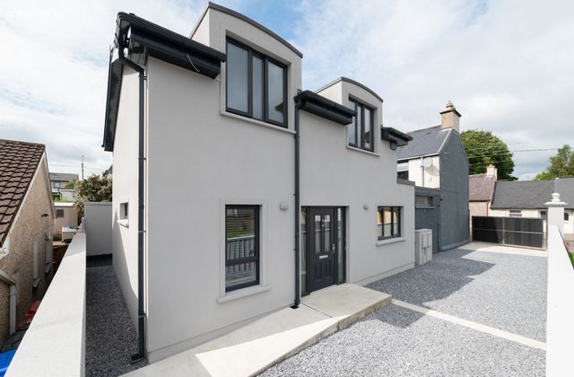 1a Maryville, Friars Walk, Ballyphehane, Co. Cork - Click to view photos