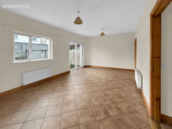 49 An Chuirt, Monard, Co. Tipperary - Image 4