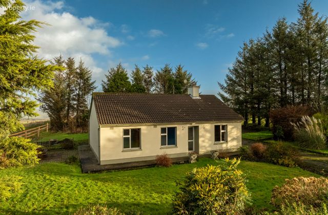 Dromtrasna South, Abbeyfeale, Co. Limerick - Click to view photos