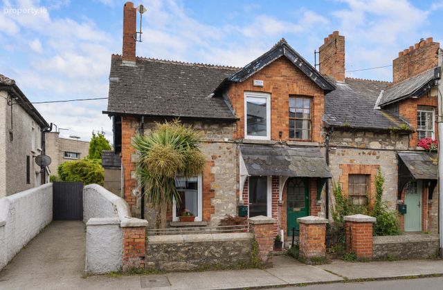 5 Brabazon Cottages, Bray, Co. Wicklow, Bray, Co. Wicklow - Click to view photos