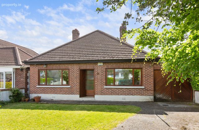 22 Myrtle Grove, Stillorgan, Co Dublin, Stillorgan, Co. Dublin - Click to view photos