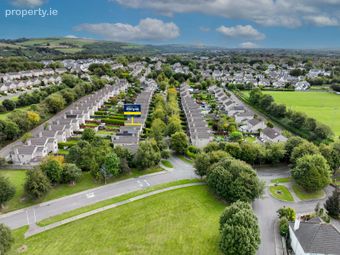 8 The Brambles, Classes Lake, Ballincollig, Co. Cork - Image 4
