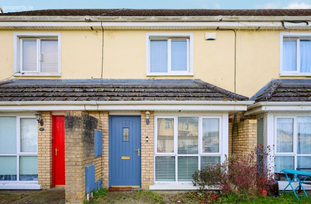 49 Chapel Farm Road, Lusk, Co. Dublin - Click to view photos