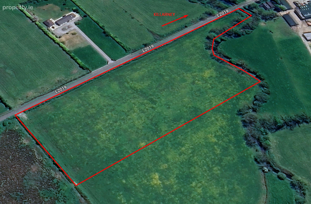 Lisheenacanina, Ballyhar, Killarney, Co. Kerry - Click to view photos