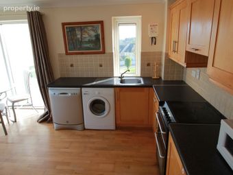 11 Maple Court, Mount Oval Village, Rochestown, Co. Cork - Image 5