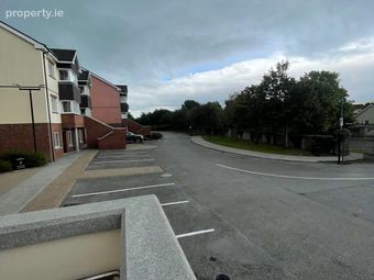 4 Block G, Kings Court, Manor West, Tralee, Co. Kerry - Image 3