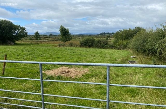 Cordroon, Cross, Co. Mayo - Click to view photos
